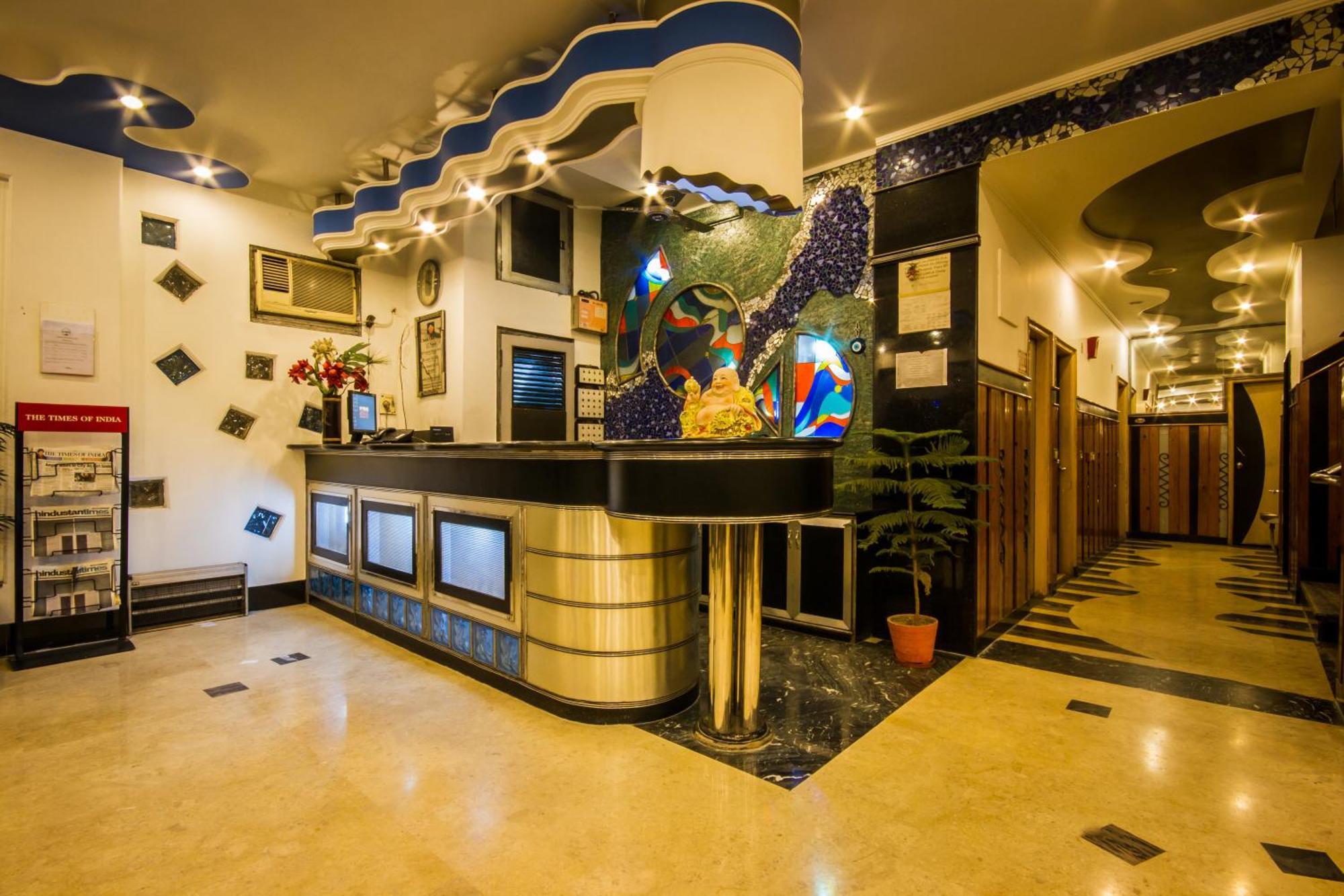 The Suncourt Hotel Yatri Delhi  Exterior foto